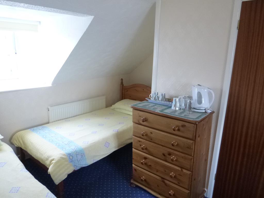 Sunbay Guest House Weymouth Room photo